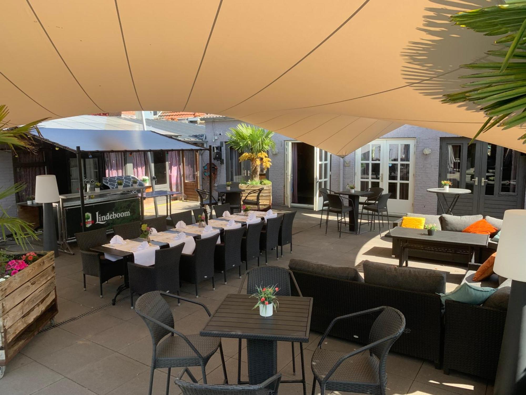 Hotel Restaurant Cafe Houben Nunhem Dış mekan fotoğraf