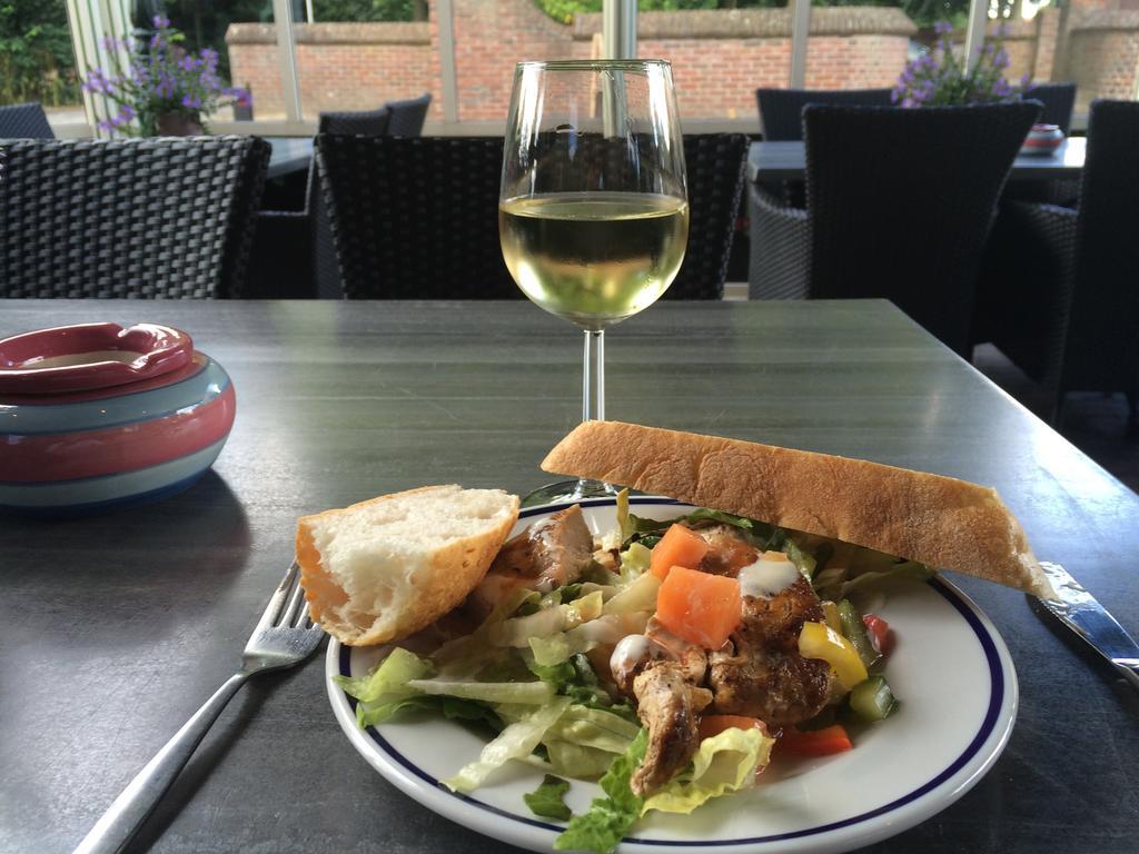 Hotel Restaurant Cafe Houben Nunhem Dış mekan fotoğraf